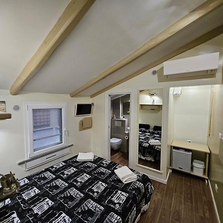The Fox Cove Apartment Roma Exterior foto
